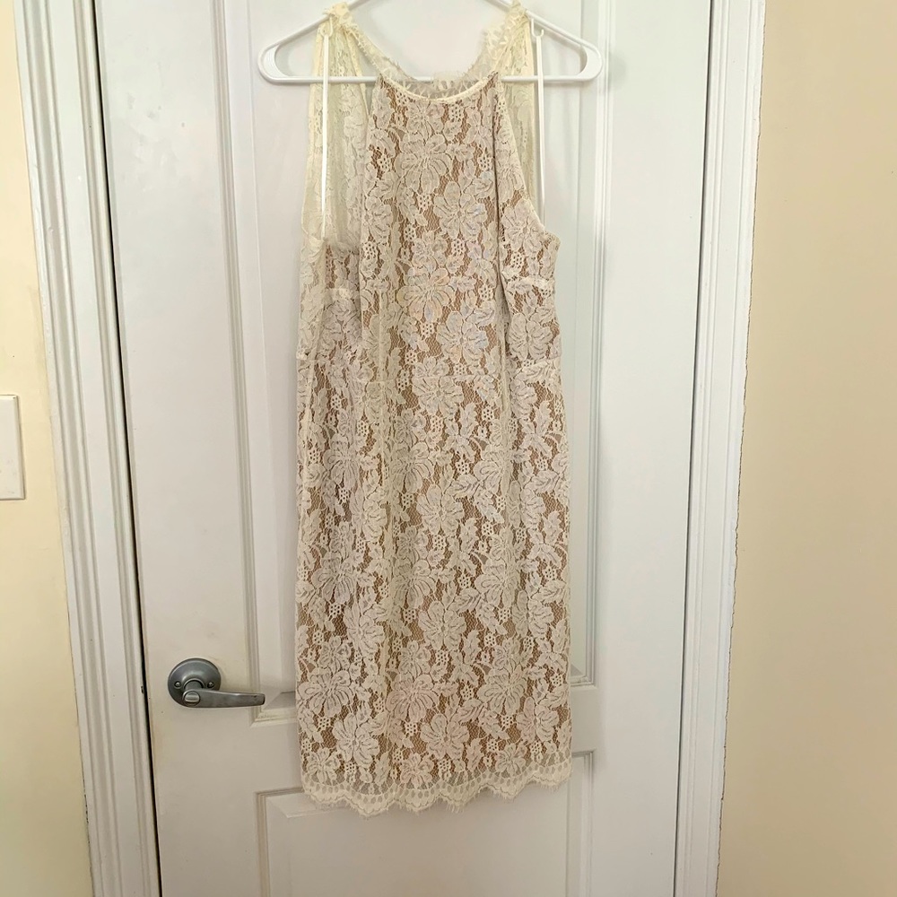 Lace dress